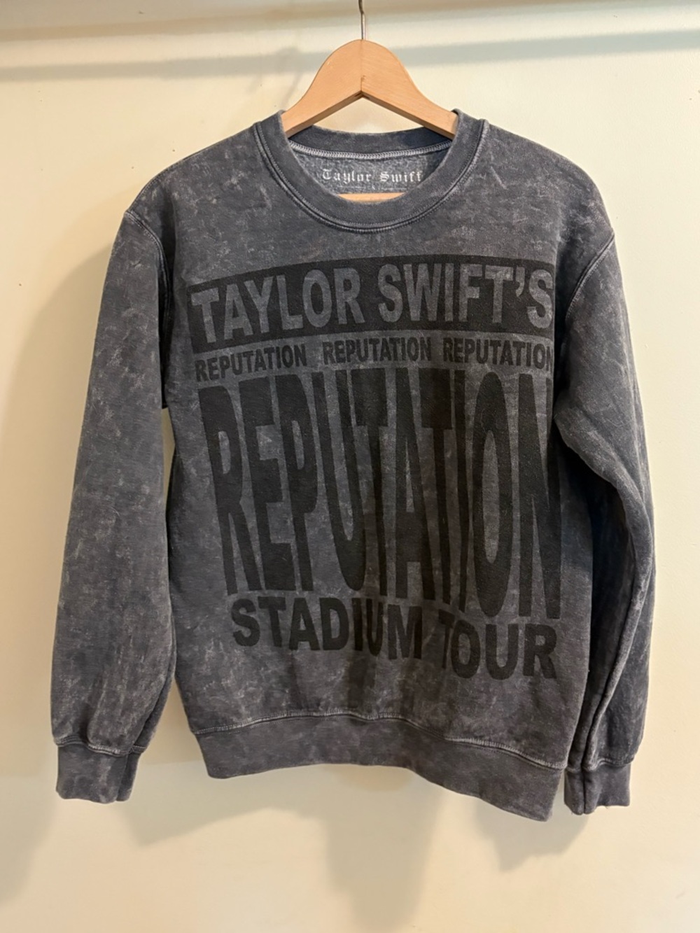 Taylor Swift Reputation Tour Crewneck